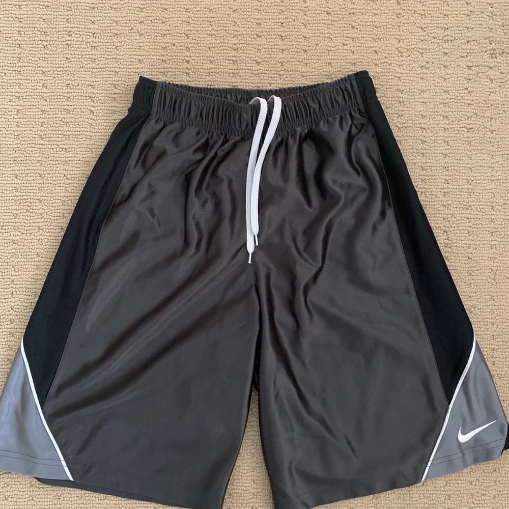 Nike medium shorts